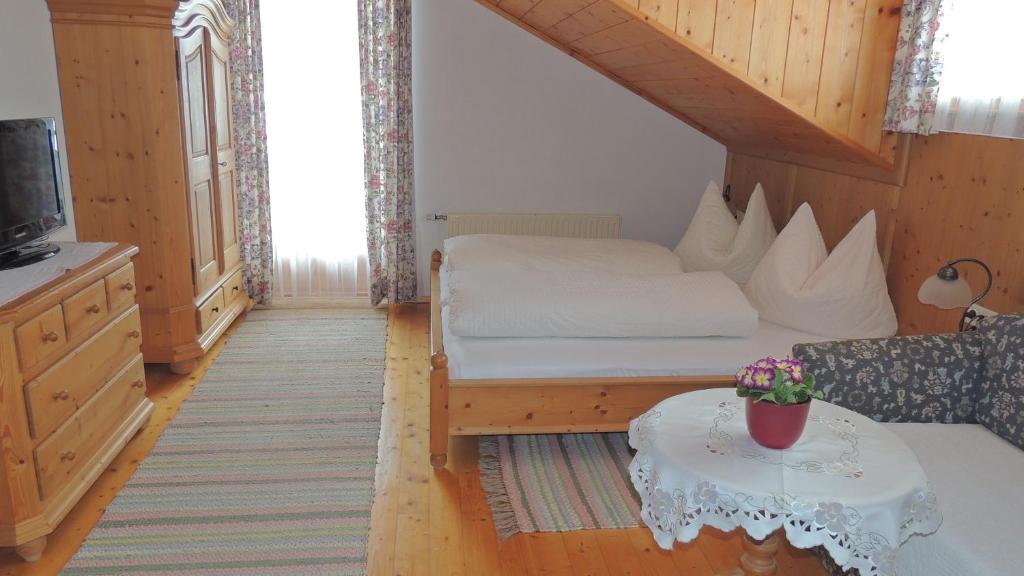 Pension Gatterer Maria Luggau Rum bild